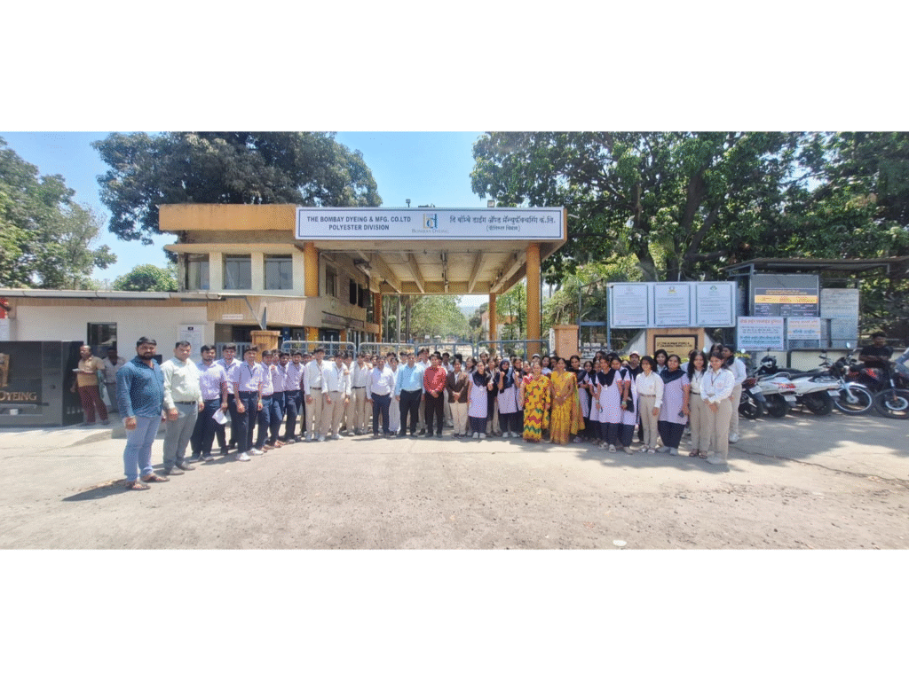 Industrial Visit - 2026 (Bombay Dyeing) (2)